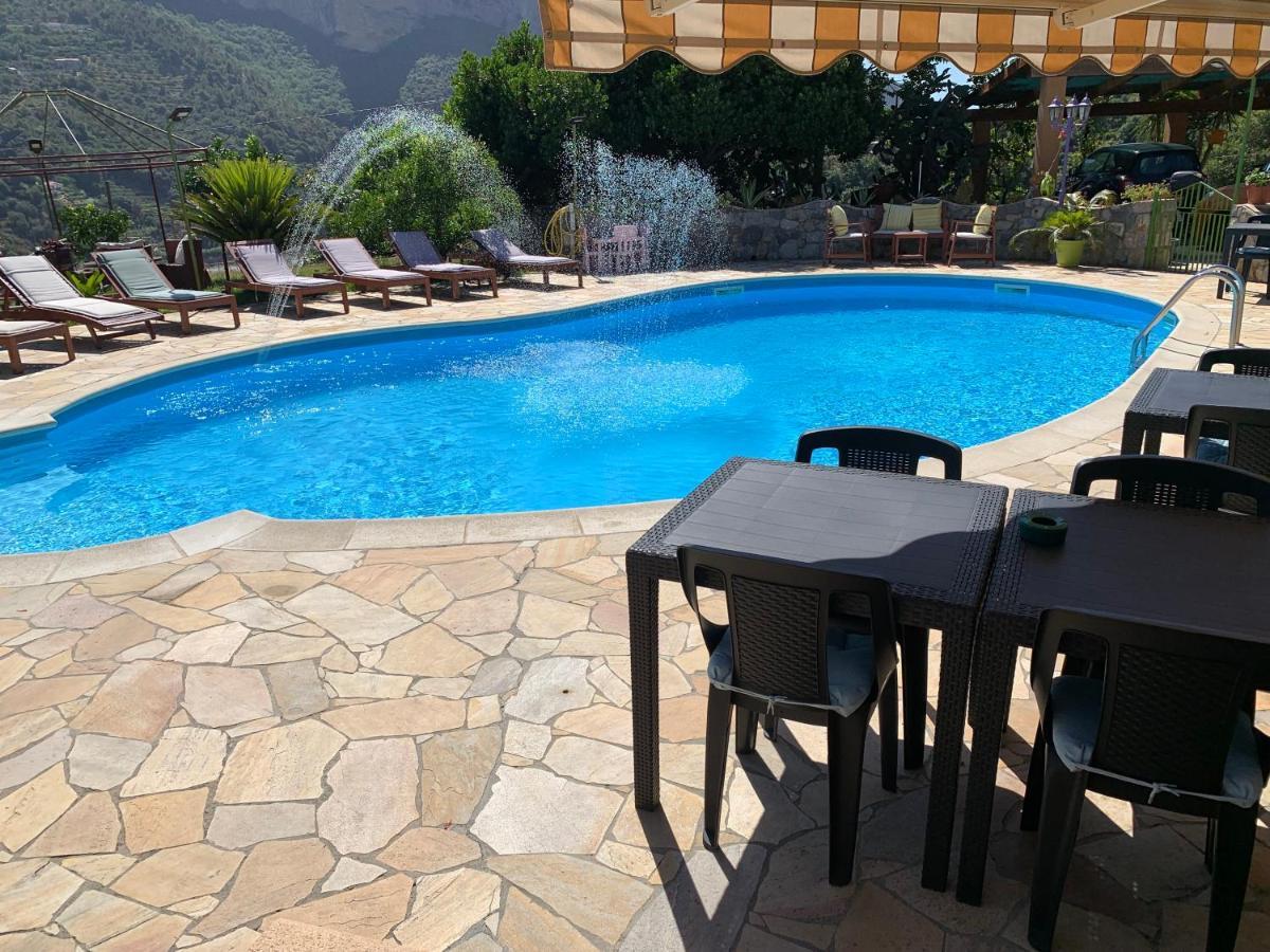 La Beverita Ventimiglia Bagian luar foto